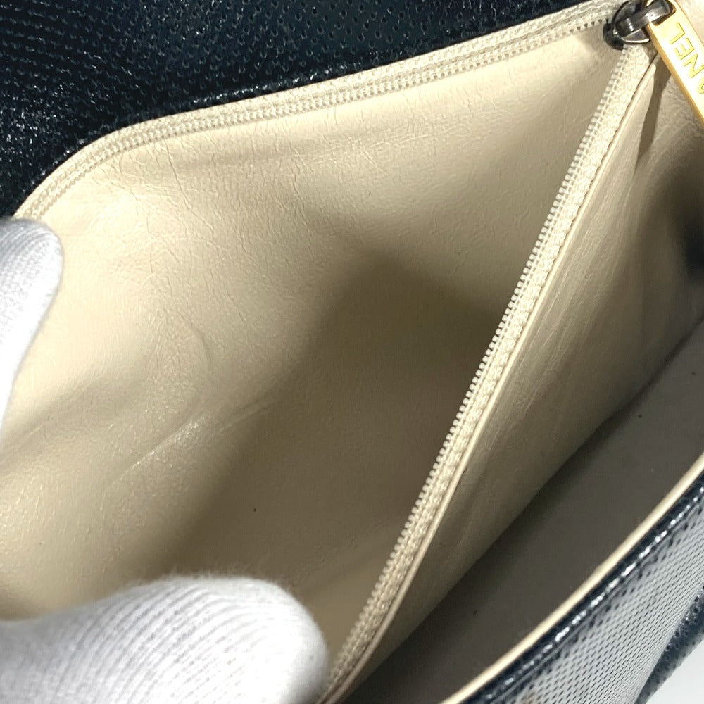 CHANEL バイカラー CC ココマーク パンチング カバン フラップ 肩掛け ショルダーバッグ レザー レディース ブラック - brandshop-reference