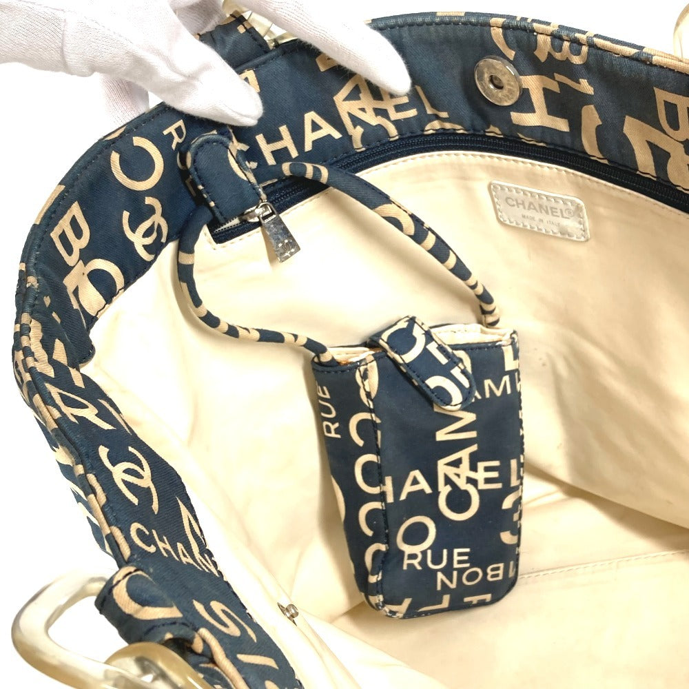CHANEL バイシーライン ロゴ ショルダーバッグ 肩掛け 携帯ポーチ付き プラスチックチェーン トートバッグ キャンバス レディース ネイビー