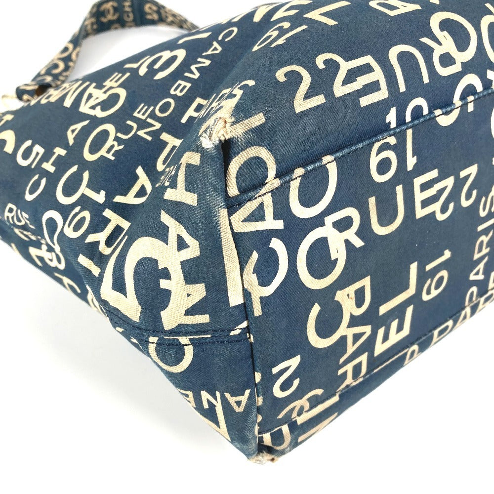 CHANEL バイシーライン ロゴ ショルダーバッグ 肩掛け 携帯ポーチ付き プラスチックチェーン トートバッグ キャンバス レディース ネイビー