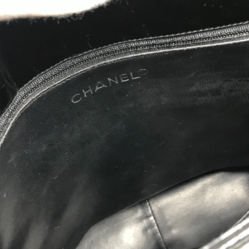 CHANEL Vintage Quilted Matelasse W Chain Bag Bag Tote Bag Shoulder Bag Enamel Women's Black