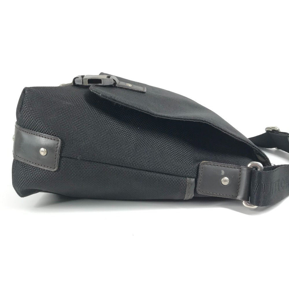 LOUIS VUITTON M93079 Damier Jean Lou Flap Bag Messenger Bag Crossbody Shoulder Bag Damier Jean Canvas Men's Black