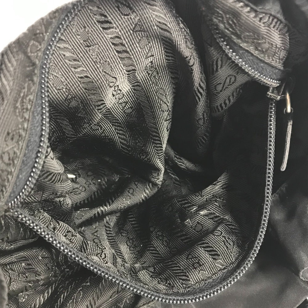 PRADA トライアングルロゴ 三角ロゴ プレート カバン バックパック リュックサック レザー/ナイロン ユニセックス ブラック