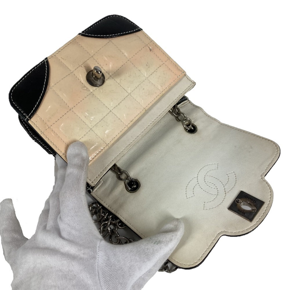 CHANEL CC Coco Mark Logo Mini Matelasse Chocolate Bar Chain Bag, Crossbody Flap Shoulder Bag, Patent Leather, Women's, White