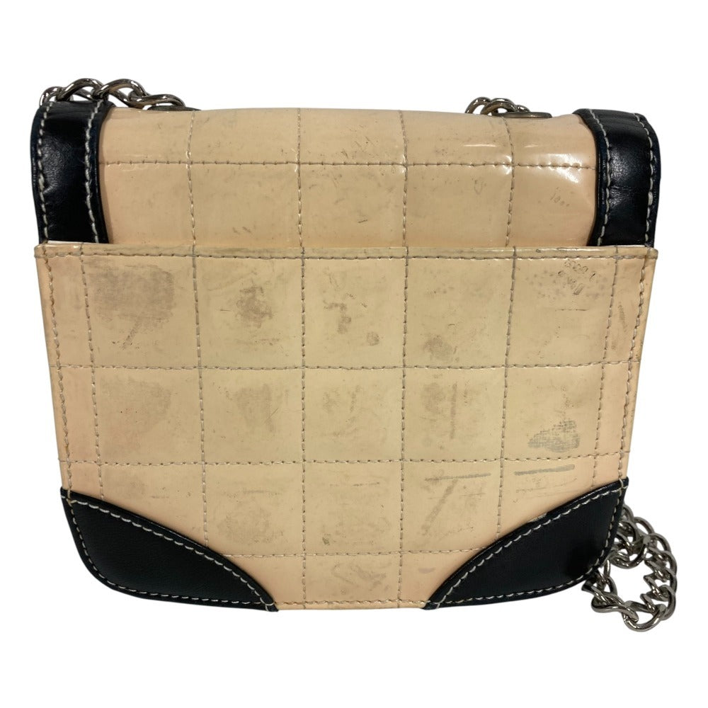 CHANEL CC Coco Mark Logo Mini Matelasse Chocolate Bar Chain Bag, Crossbody Flap Shoulder Bag, Patent Leather, Women's, White