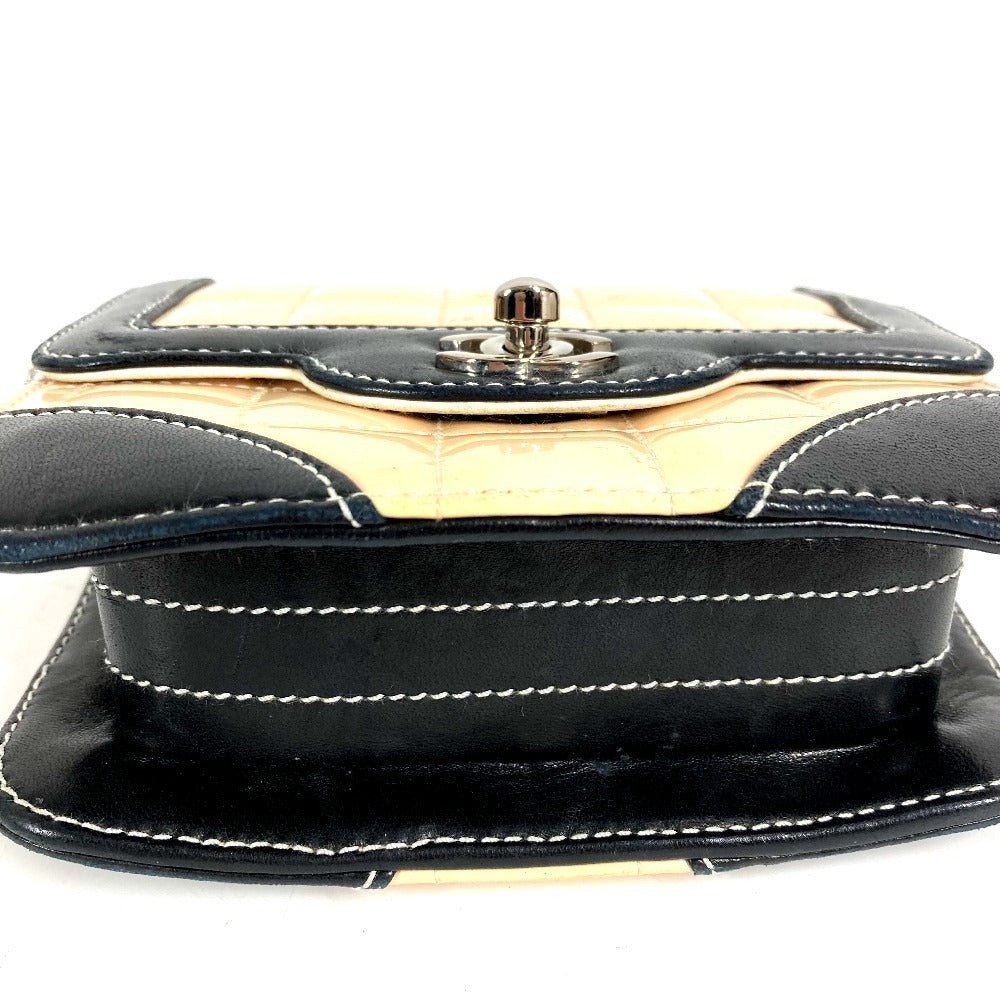 CHANEL CC Coco Mark Logo Mini Matelasse Chocolate Bar Chain Bag, Crossbody Flap Shoulder Bag, Patent Leather, Women's, White