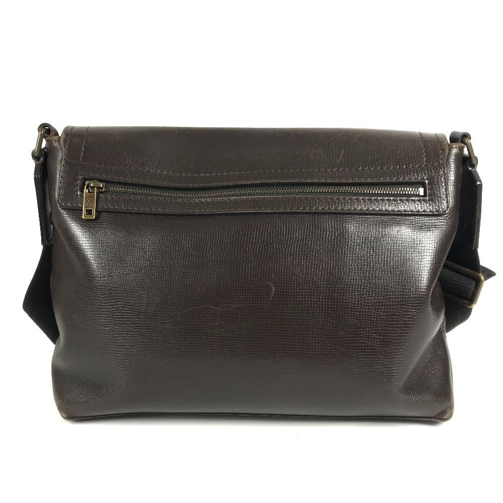 LOUIS VUITTON M92071 ユタ メッセンジャー 斜め掛け カバン フラップ メッセンジャーバッグ ショルダーバッグ ユタレザー ユニセックス カフェ ブラウン