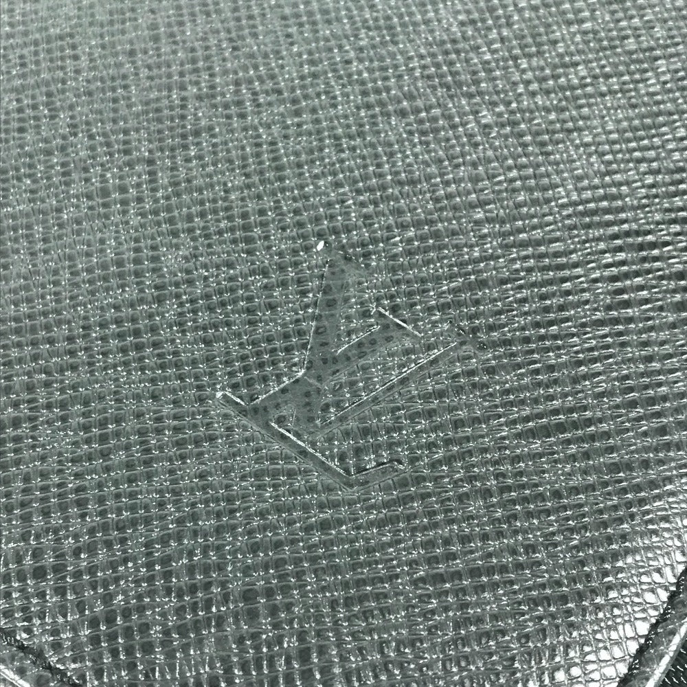 LOUIS VUITTON M30142 タイガ ヴィクトール カバン 斜め掛け メッセンジャーバッグ フラップ ショルダーバッグ タイガレザー ユニセックス ブラック