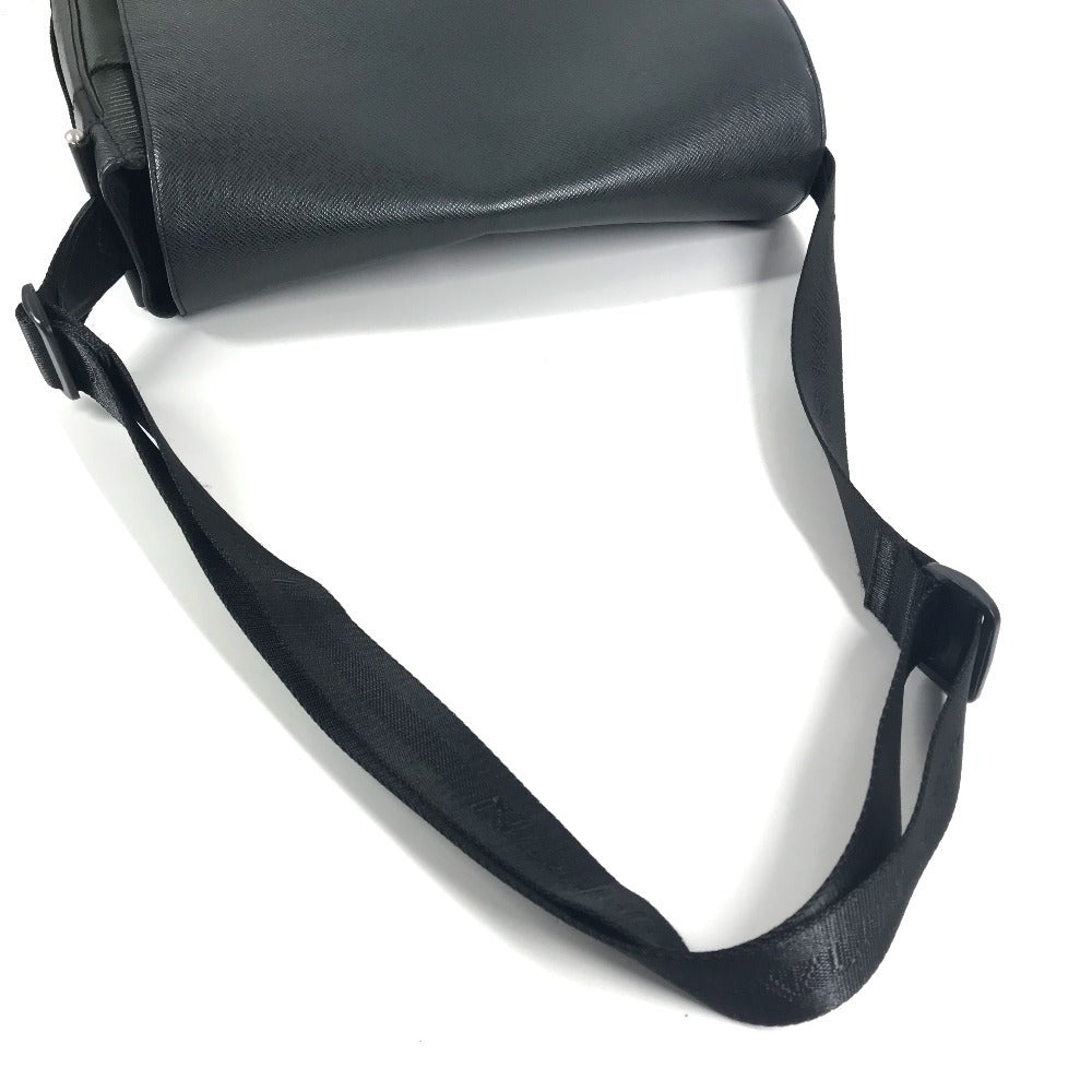 LOUIS VUITTON M30142 タイガ ヴィクトール カバン 斜め掛け メッセンジャーバッグ フラップ ショルダーバッグ タイガレザー ユニセックス ブラック