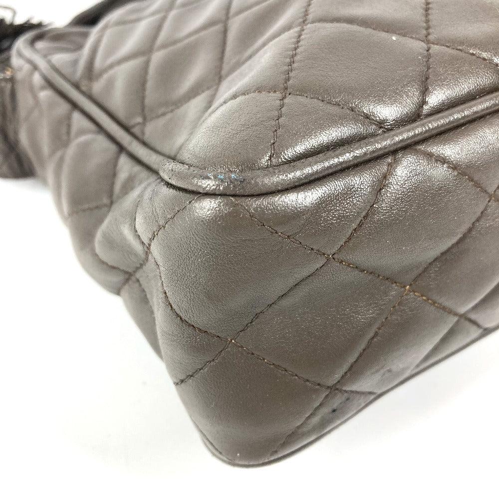CHANEL ヴィンテージ CC ココマーク ロゴ キルティング マトラッセ カバン 斜め掛け フリンジ タッセル ココボール ショルダーバッグ レザー ユニセックス ブラウン