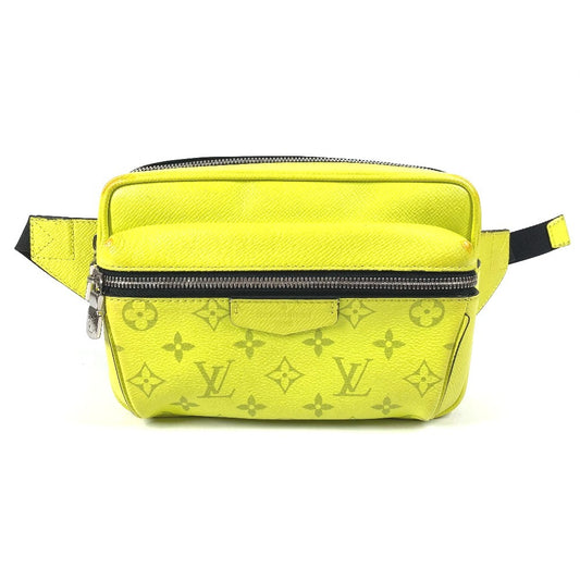 LOUIS VUITTON M30239 タイガラマ アウトドアメッセンジャーPM アウトドアメッセンジャー PM カバン クロス ショルダーバッグ ボディバッグ タイガレザー ユニセックス イエロー