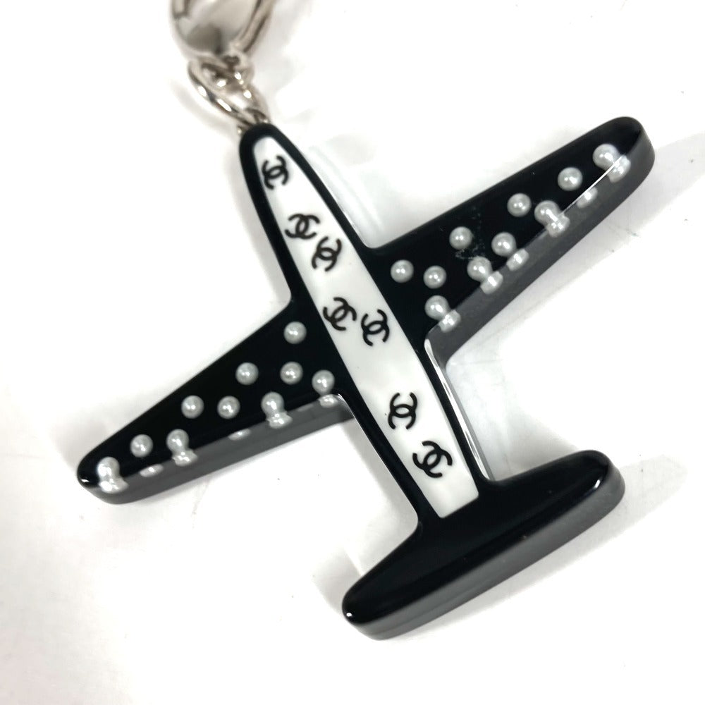 CHANEL 16S エアプレーン 飛行機 バッグチャーム キーホルダー プラスチック レディース ブラック