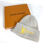 LOUIS VUITTON M7817A Beanie LV Birds LV Logo beanie hat knit hat knit cap Knit hat wool Light gray based Used