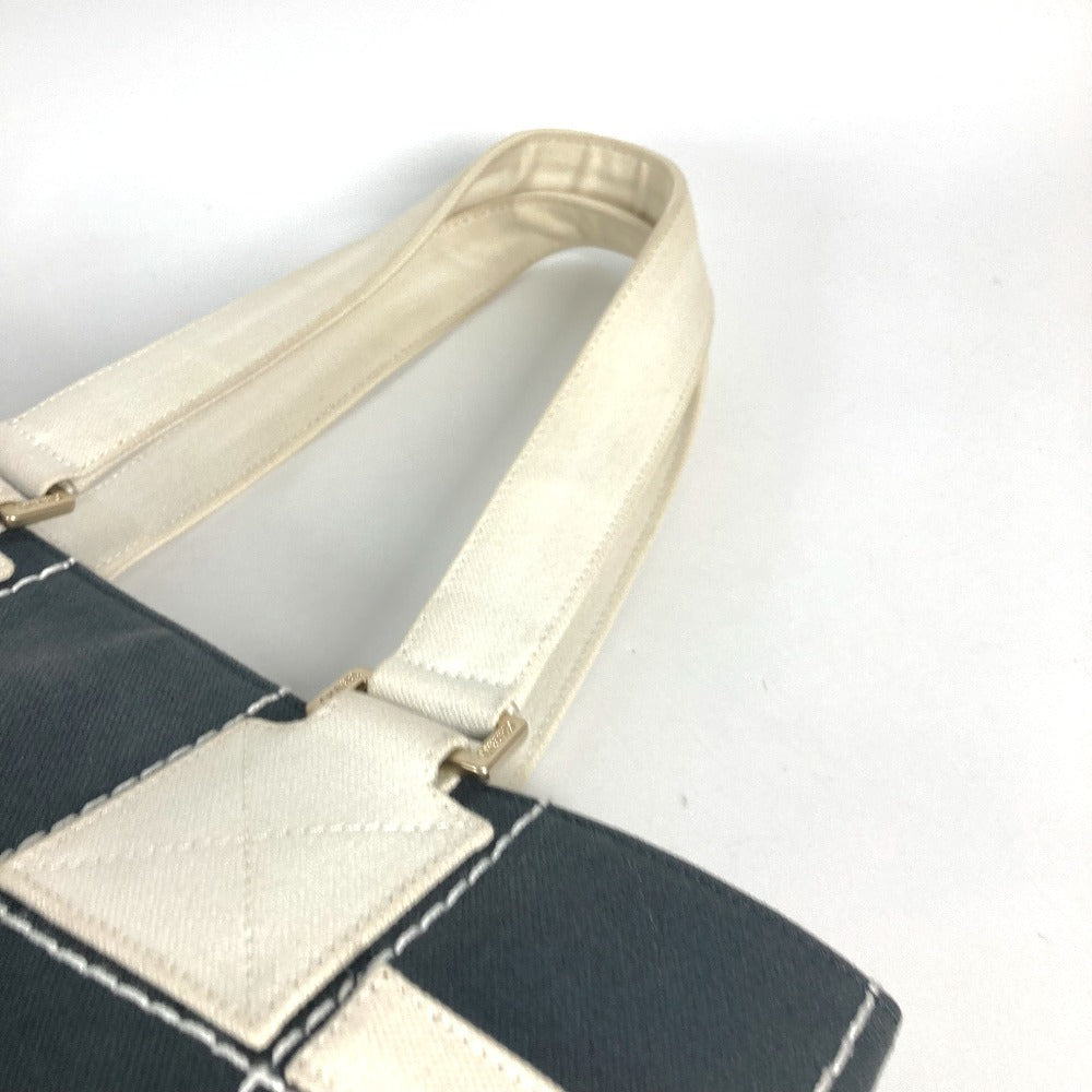 CHANEL CC Logo CC Mark Tote Bag Shoulder Tote Shoulder Bag Canvas gray/White Used