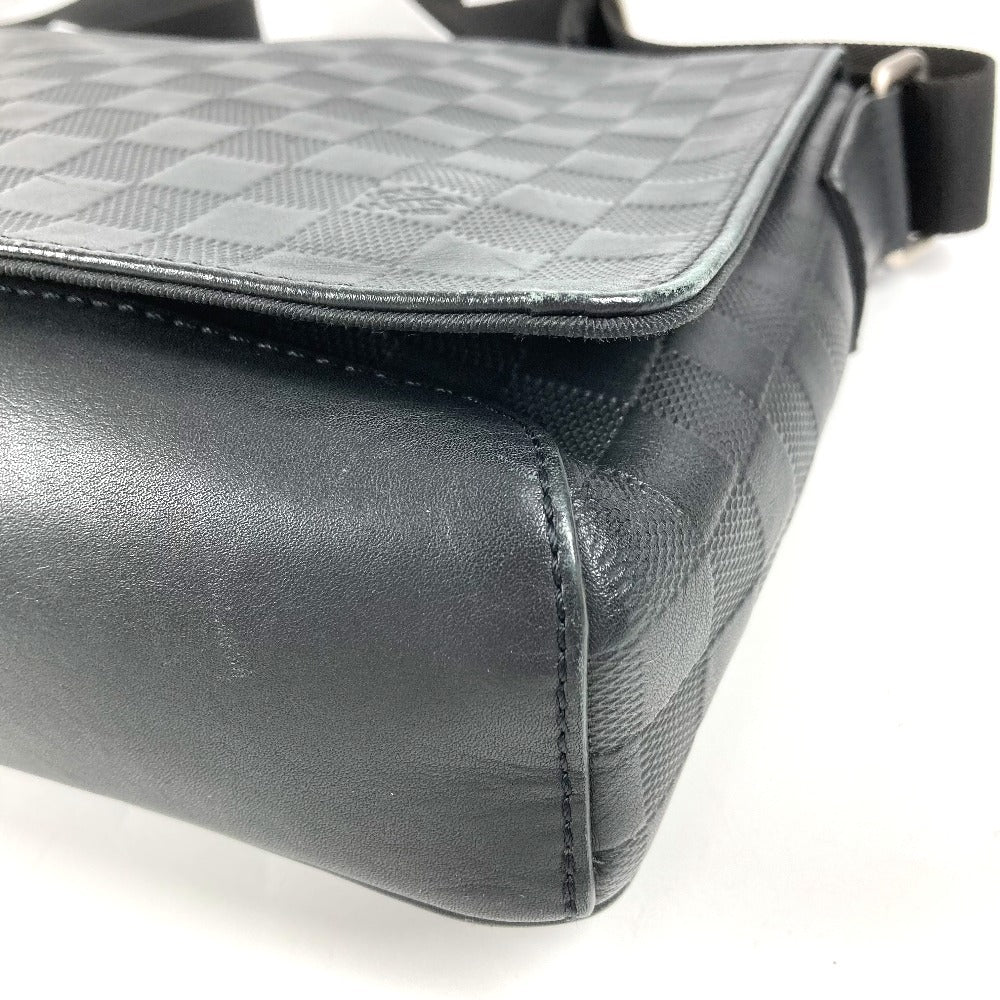 LOUIS VUITTON N41033 Damier Infini District PM Bag, Flap Crossbody Shoulder Bag, Damier Infini Leather, Unisex, Onyx, Black