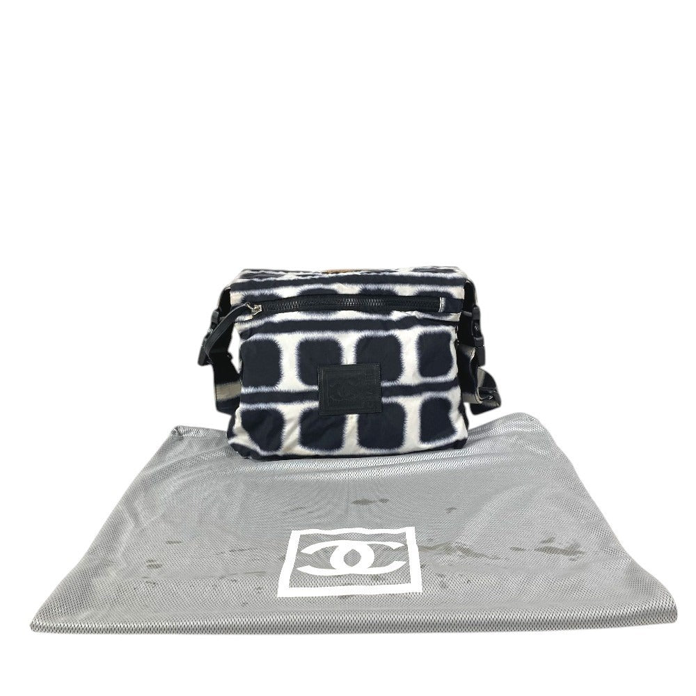 CHANEL スポーツ CC ココマーク ロゴ バイカラー カバン 斜め掛け ショルダーバッグ ナイロン ユニセックス ブラック