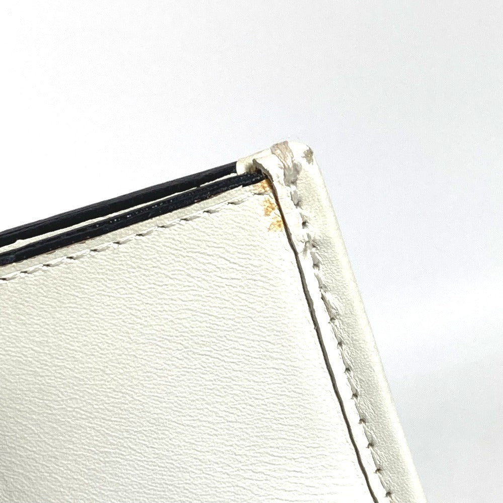 CHANEL ヴィンテージ CC ココマーク ロゴ フラット キルティング マトラッセ カバン 肩掛け　Wチェーン トートバッグ 縦型 ショルダーバッグ レザー ユニセックス ホワイト