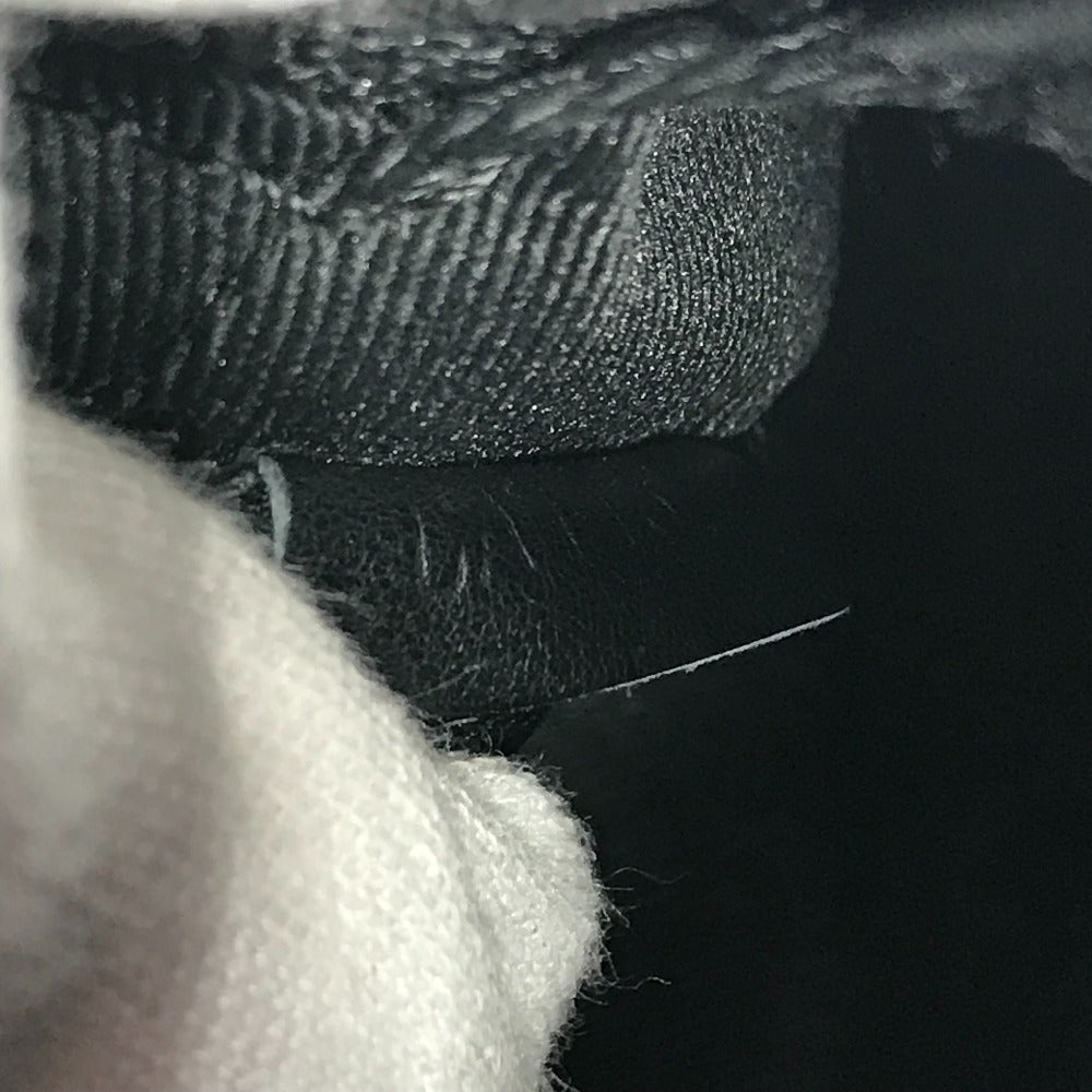 LOUIS VUITTON M30332 タイガ レインボー ダヌーブ・メッセンジャー カバン 斜め掛け ポシェット ショルダーバッグ タイガレザー ユニセックス ブラック