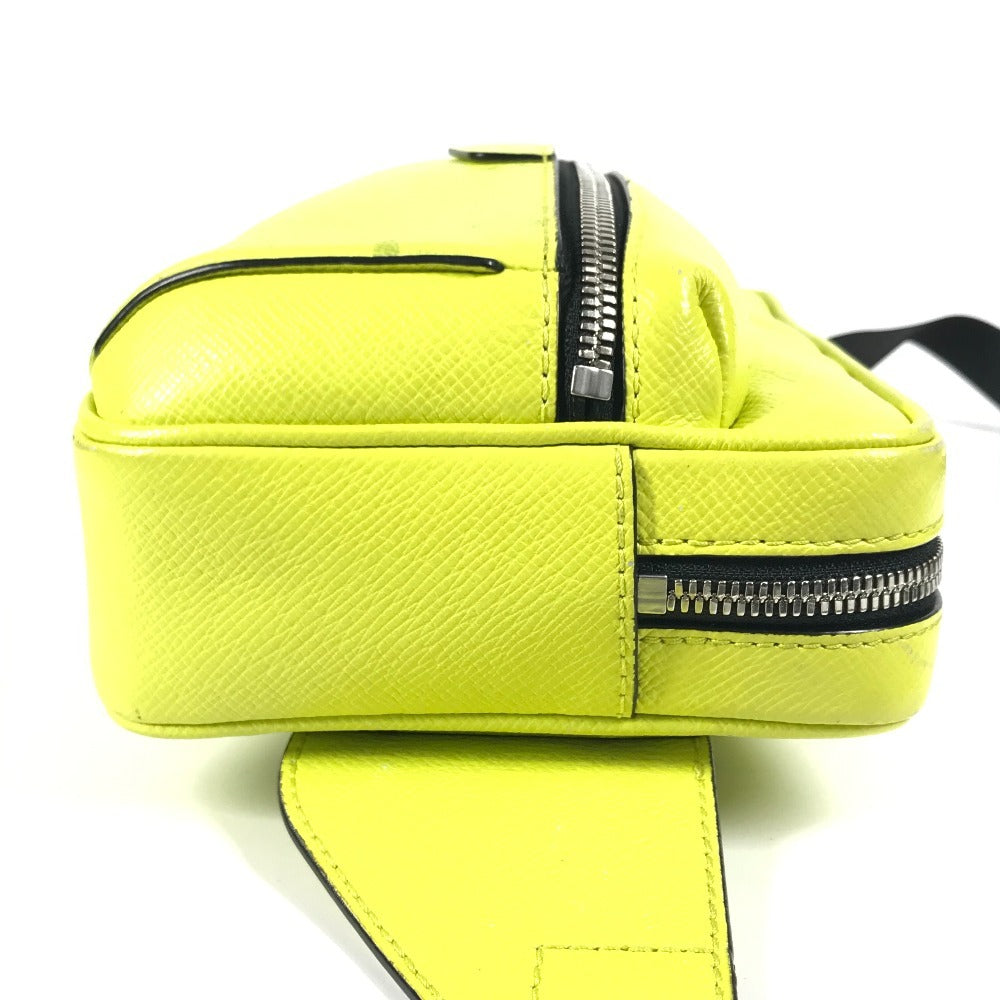 LOUIS VUITTON M30239 タイガラマ アウトドアメッセンジャーPM カバン クロス ショルダーバッグ ボディバッグ タイガレザー ユニセックス イエロー
