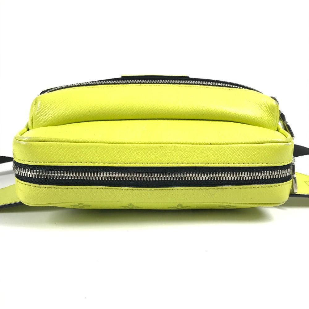 LOUIS VUITTON M30239 タイガラマ アウトドアメッセンジャーPM カバン クロス ショルダーバッグ ボディバッグ タイガレザー ユニセックス イエロー