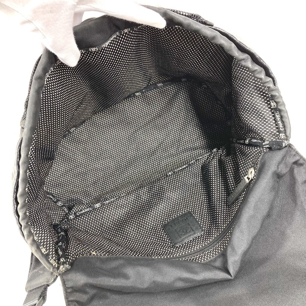 CHANEL スポーツ CC ココマーク ロゴ メッセンジャーバッグ 斜め掛け カバン フラップ ショルダーバッグ コーティングキャンバス レディース ブラック