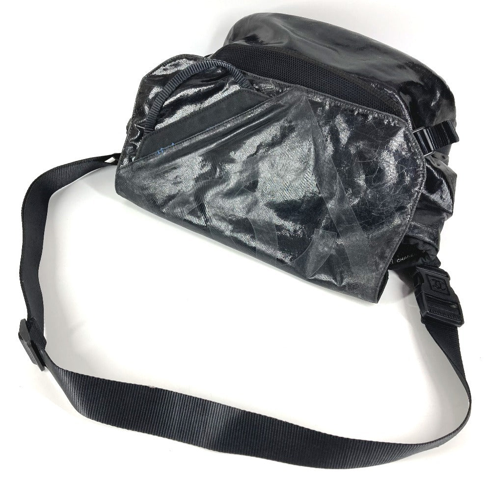 CHANEL スポーツ CC ココマーク ロゴ メッセンジャーバッグ 斜め掛け カバン フラップ ショルダーバッグ コーティングキャンバス レディース ブラック