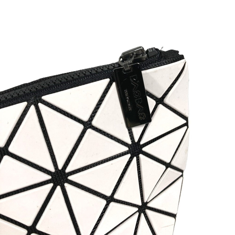 ISSEY MIYAKE BAOBAO กระเป๋าเครื่องสำอาง กระเป๋าใส่เครื่องสำอาง กระเป๋าคลัตช์ กระเป๋าอเนกประสงค์ PVC สีขาว unisex