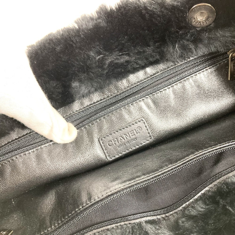 CHANEL Vintage CC Logo Coco Mark Fur Bag Flap W-Chain Shoulder Bag Tote Bag Shoulder Bag Fur Unisex Black