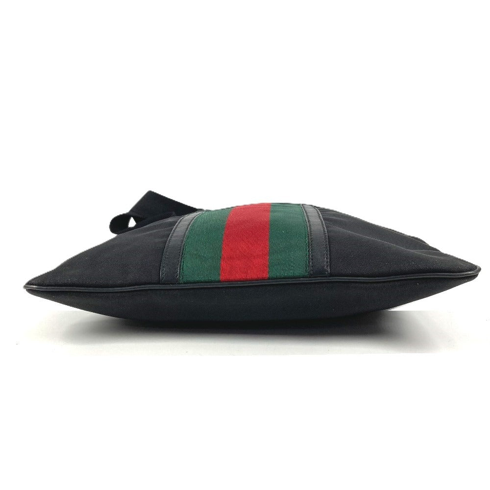 GUCCI 181067 GG ロゴ カバン 斜め掛け ショルダーバッグ ナイロン ユニセックス ブラック