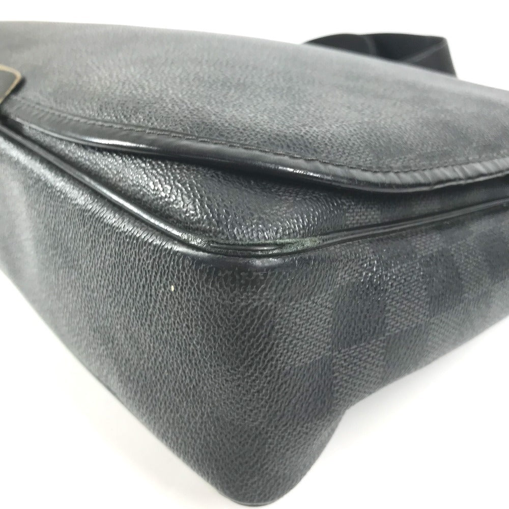 LOUIS VUITTON N58029 ダミエグラフィット ダニエルMM ダニエル MM カバン メッセンジャーバッグ フラップ ショルダーバッグ ダミエグラフィットキャンバス ユニセックス ブラック