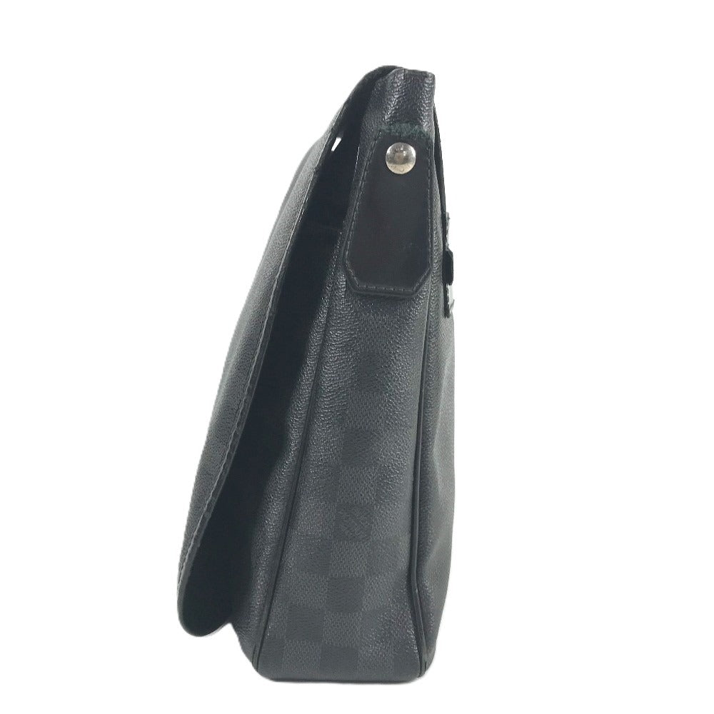 LOUIS VUITTON N58029 ダミエグラフィット ダニエルMM ダニエル MM カバン メッセンジャーバッグ フラップ ショルダーバッグ ダミエグラフィットキャンバス ユニセックス ブラック