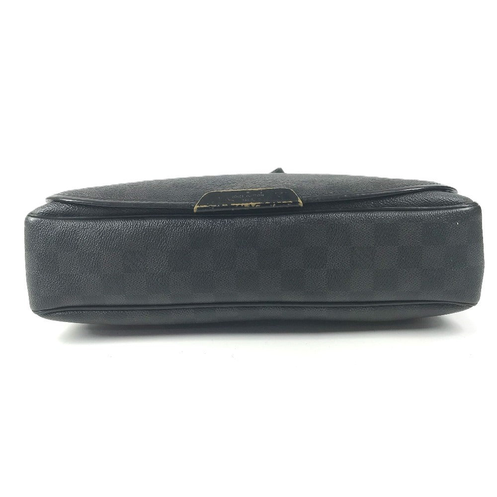 LOUIS VUITTON N58029 ダミエグラフィット ダニエルMM ダニエル MM カバン メッセンジャーバッグ フラップ ショルダーバッグ ダミエグラフィットキャンバス ユニセックス ブラック