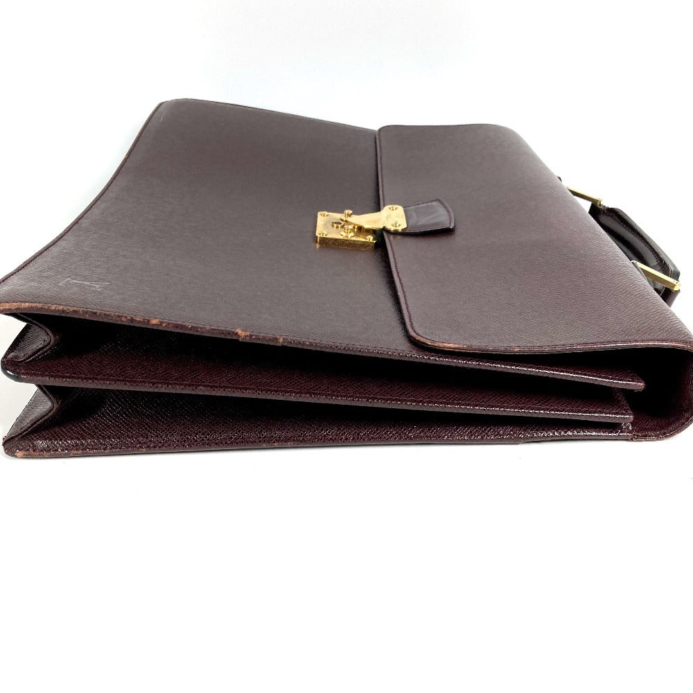 LOUIS VUITTON M30036 タイガ セルヴィエット モスコバ カバン ハンドバッグ 書類バッグ ブリーフケース ビジネスバッグ タイガレザー ユニセックス アカジュー パープル