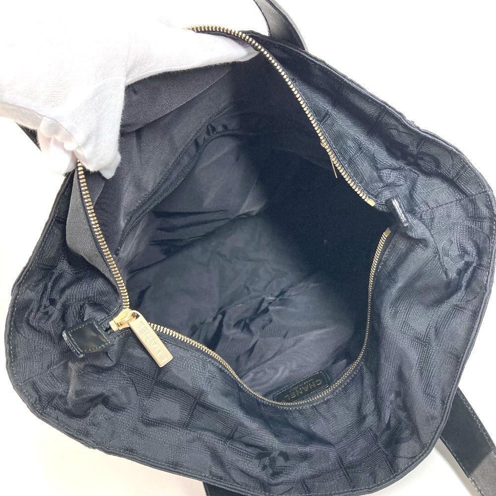 CHANEL A15825 New Travel Line GM New Travel Line GM Tote Bag Shoulder Bag Leather/Nylon Unisex Black