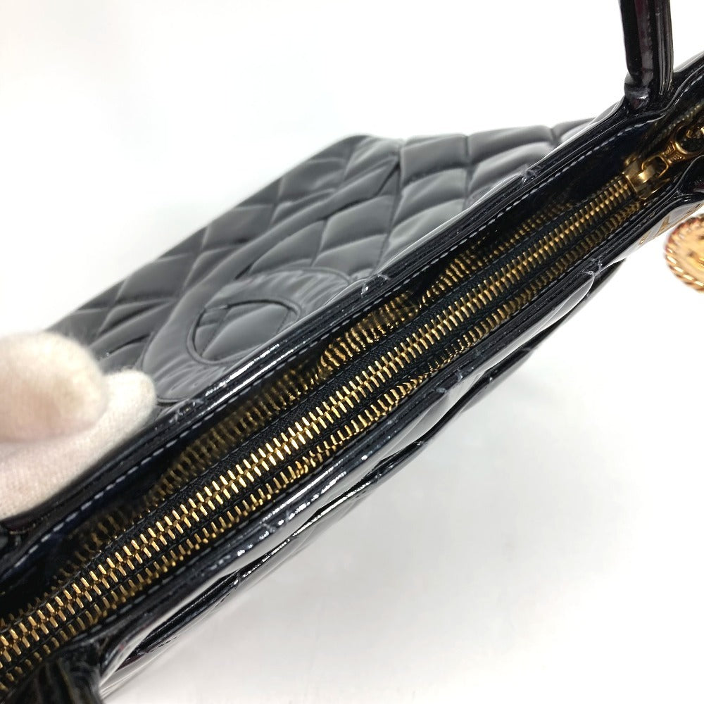 CHANEL A01804 CC ココマーク ロゴ 復刻トート ハンドバック カバン ショルダーバッグ 肩掛け トートバッグ エナメル レディース ブラック