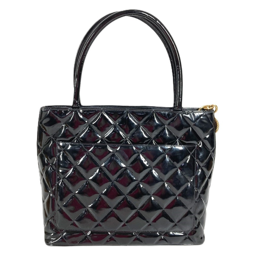 CHANEL A01804 CC ココマーク ロゴ 復刻トート ハンドバック カバン ショルダーバッグ 肩掛け トートバッグ エナメル レディース ブラック