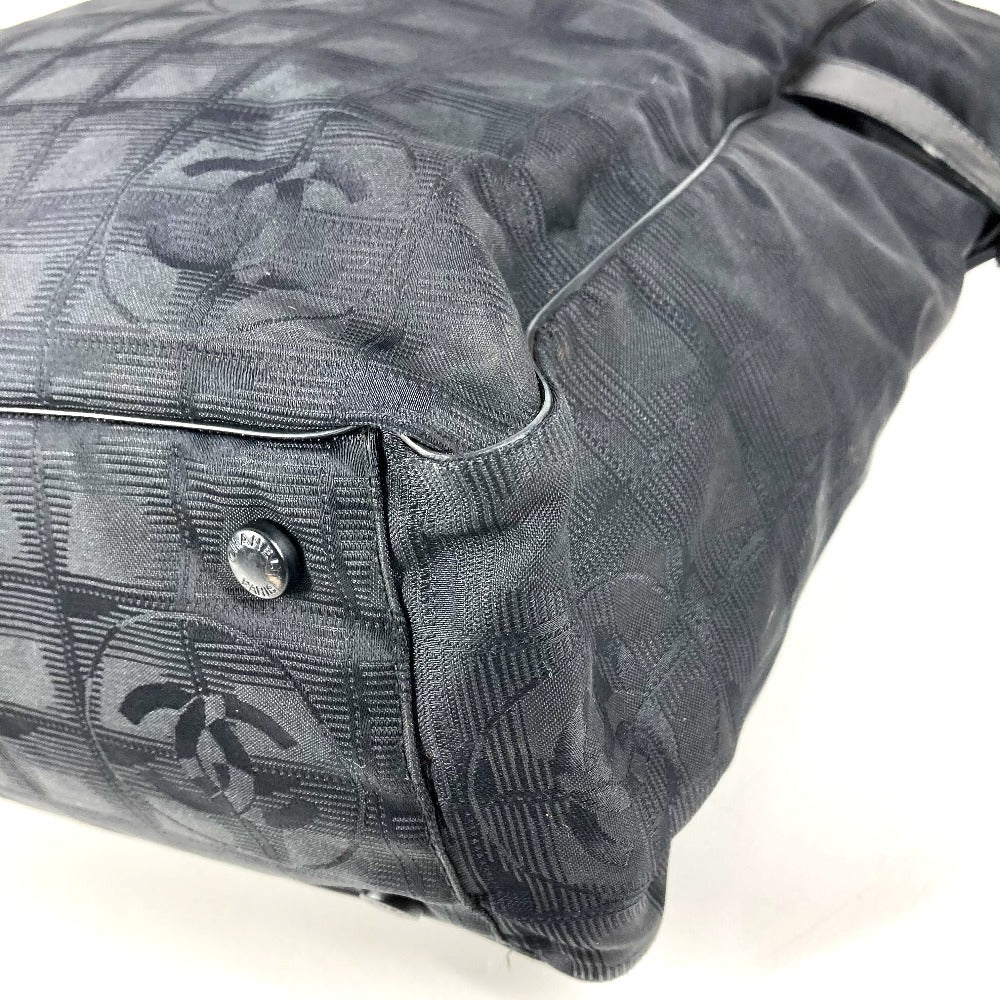 CHANEL A15825 ニュートラベルラインGM ニュートラベルライン GM トートバッグ 肩掛け カバン ショルダーバッグ ナイロン/レザー ユニセックス ブラック