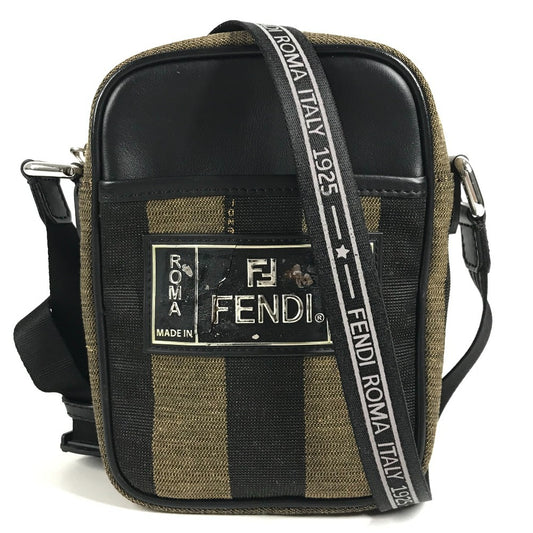 FENDI 7VA456 ロゴ ペカン ポシェット 斜め掛け カバン バック ショルダーバッグ レザー/キャンバス ユニセックス ブラック