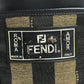FENDI 7VA456 ロゴ ペカン ポシェット 斜め掛け カバン バック ショルダーバッグ レザー/キャンバス ユニセックス ブラック