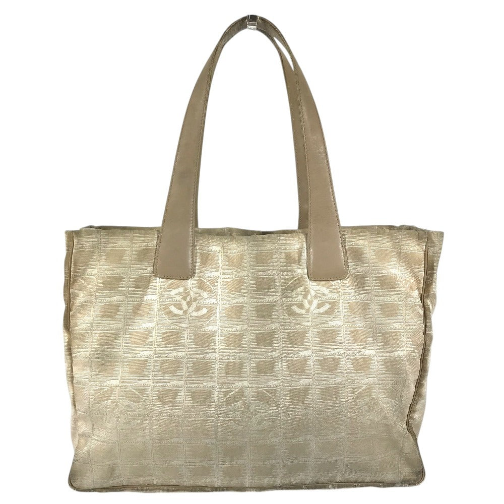 CHANEL A15991 CC CC Mark logo New Travel Line MM New Travel Line MM Shoulder bag, handbag, shoulder bag Tote Bag Nylon / Leather Beige Used