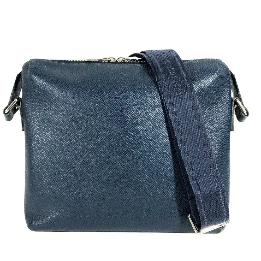 LOUIS VUITTON M30236 Taiga Grigori MessengerPM Bags Crossbody Messenger Bags Bags Shoulder Bag Taiga Leather Navy Used