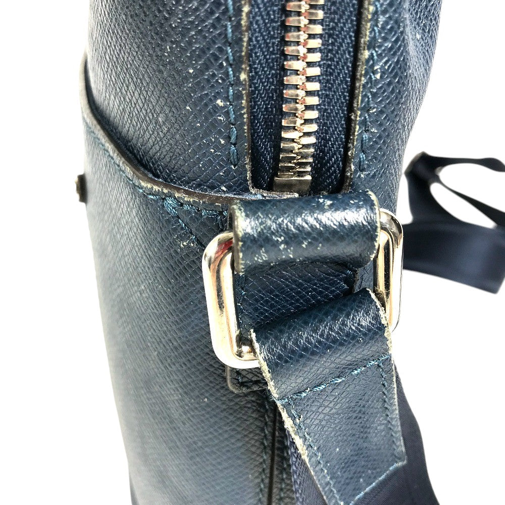 LOUIS VUITTON M30236 Taiga Grigori MessengerPM Bags Crossbody Messenger Bags Bags Shoulder Bag Taiga Leather Navy Used