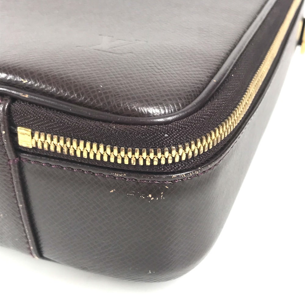 LOUIS VUITTON M30836 Taiga Porte Ordina Tour Odessa Briefcase, Business Bag, Document Bag, Handbag Hand Bag Taiga Leather Acajou Wine red Based Used
