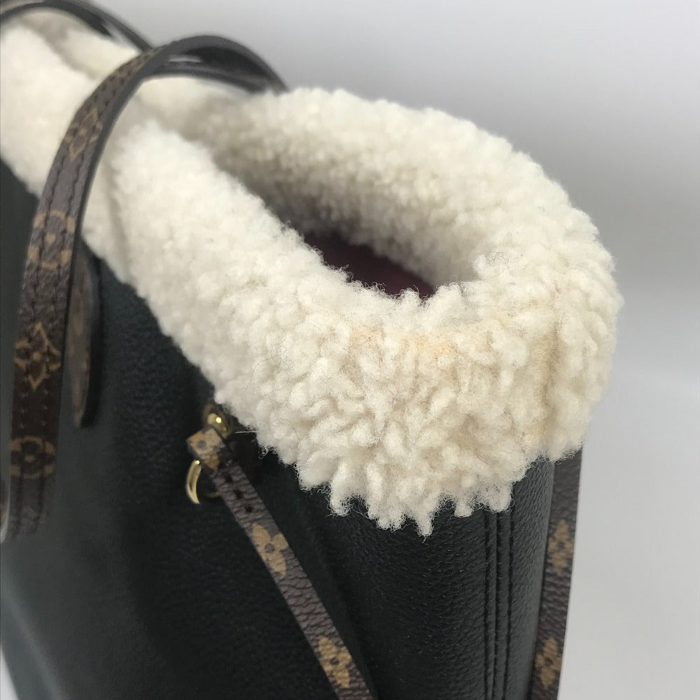 LOUIS VUITTON M56960 Shearling Monogram Flower LV Initial Neverfull MM Fluffy Shoulder Bag Tote Bag in Calf Leather, Black