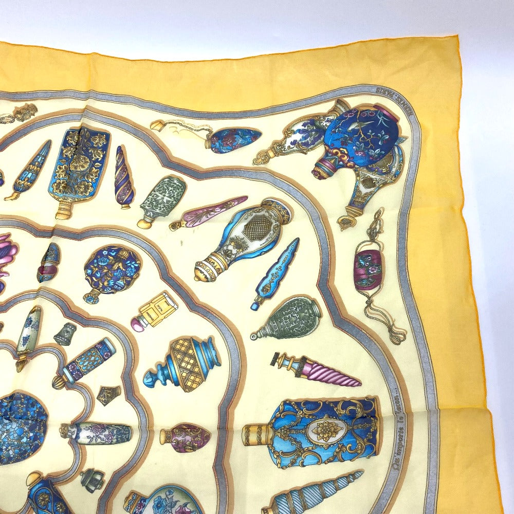 HERMES Qu importe le flacon スカーフ 小物 シルク カレ90 スカーフ シルク レディース イエロー - brandshop-reference