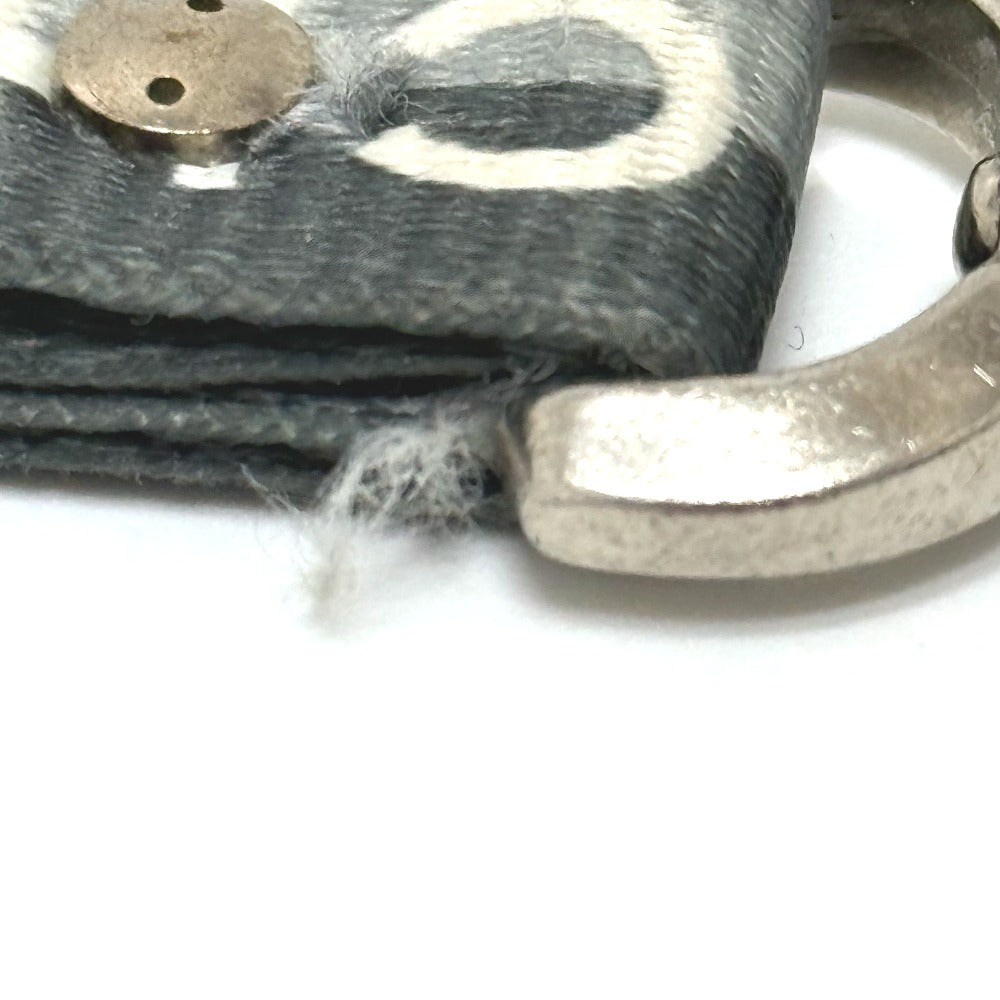 CHANEL 01P ロゴ ネックストラップ ネックホルダー 雑貨 小物 首掛け  ネックレス キャンバス レディース グレー - brandshop-reference