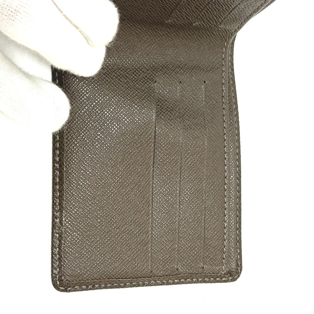 LOUIS VUITTON M30488 Porto Bier 6 Cult Credit Wallet Short Wallet Billfold Bifold Wallet Taiga Leather Men's Grisly