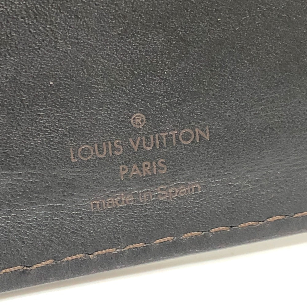 LOUIS VUITTON ユタ 財布 コンパクトウォレット 小銭入れ無し パスポートケース 2つ折り財布 レザー メンズ カフェ