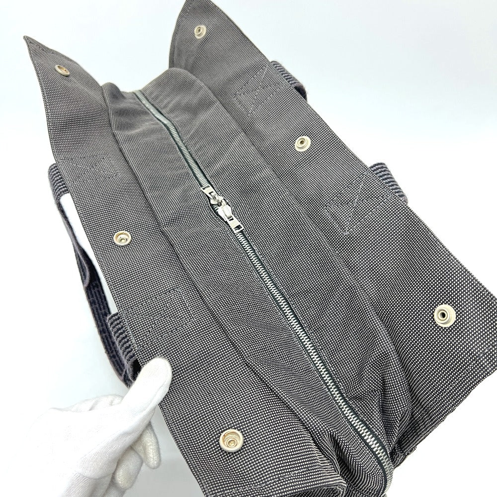 HERMES Air Line Tote GM, a men's handbag and tote bag in gray canvas.