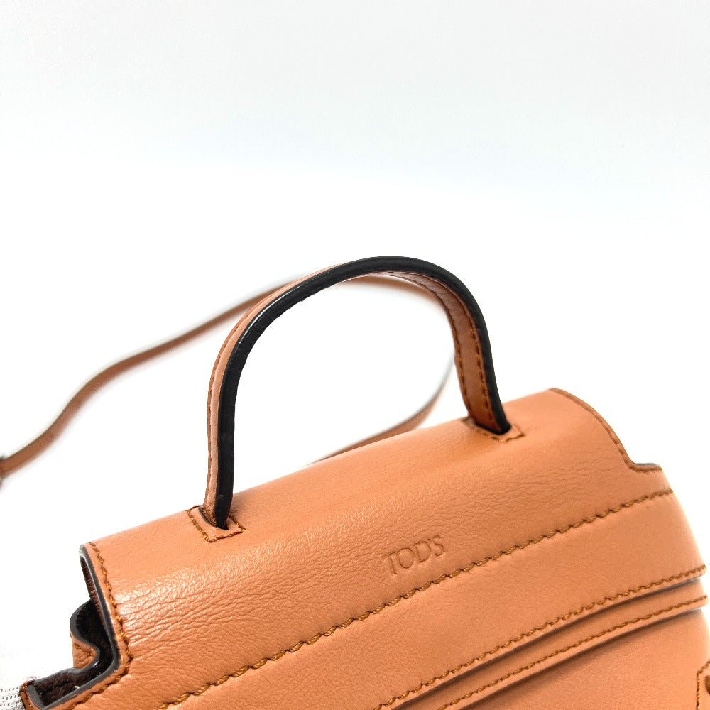 TOD’S ウェーブ マイクロ 2WAY カバン バッグ　ミニバッグ ショルダーバッグ レザー レディース ブラウン