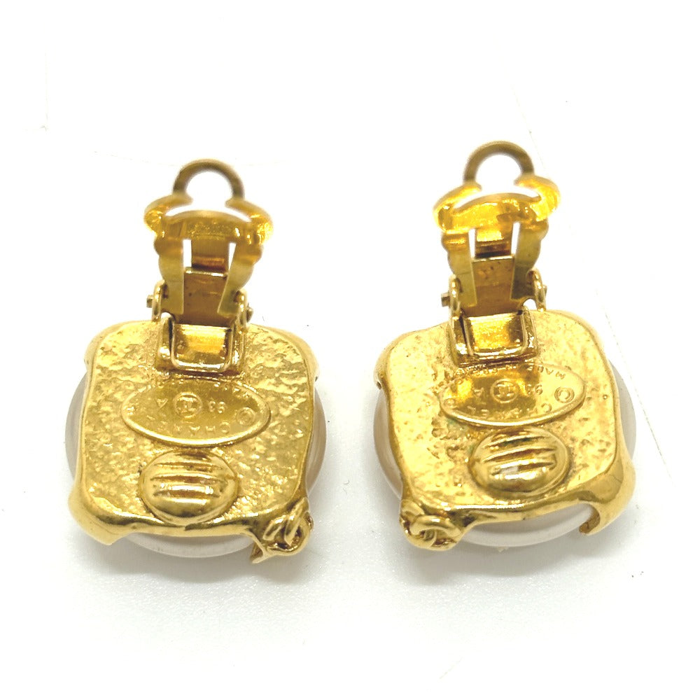 CHANEL vintage Faux pearl Earrings Faux pearl White x Gold Used